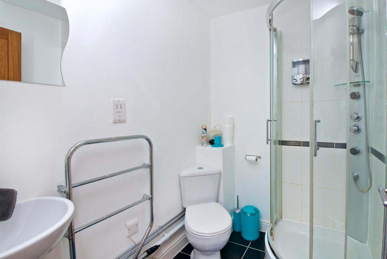 Liverpool City Stays - Economy Room - Close To Airport Ee1 Exterior foto